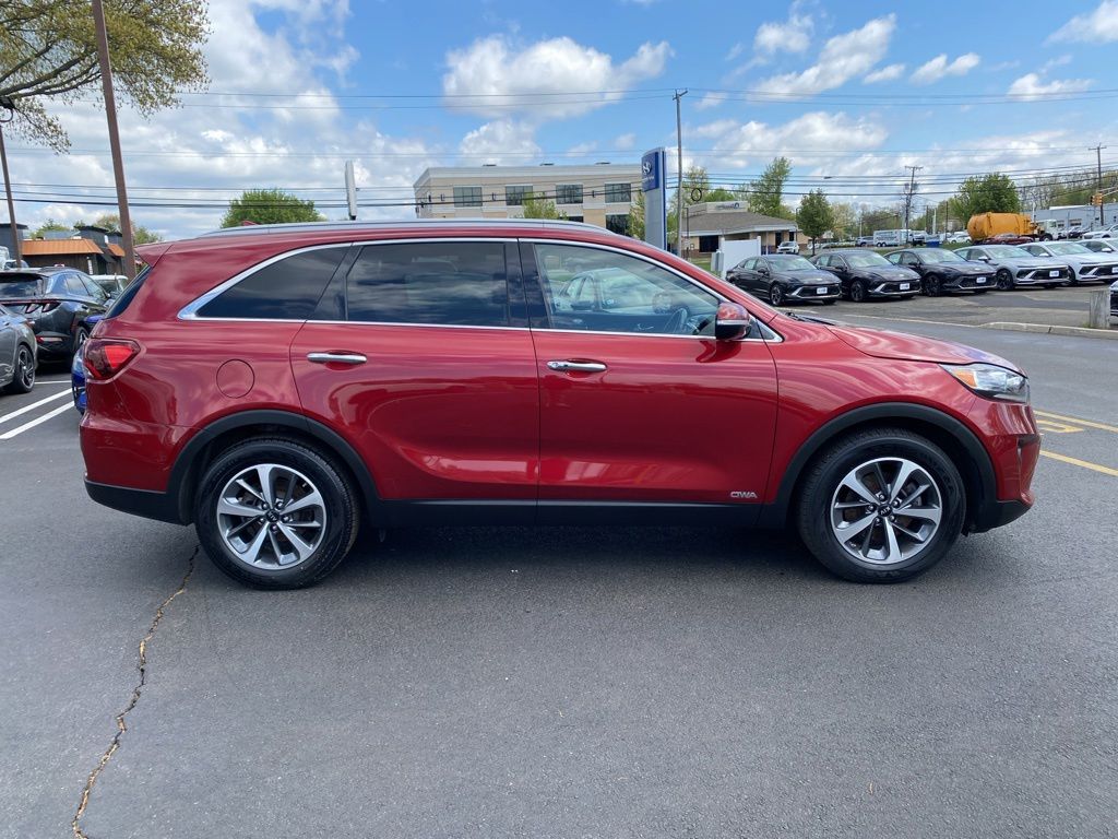 Used 2019 Kia Sorento EX with VIN 5XYPHDA55KG568380 for sale in Shrewsbury, NJ