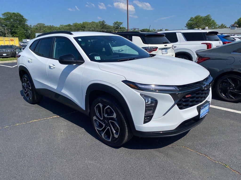 2024 Chevrolet Trax 2RS's photo