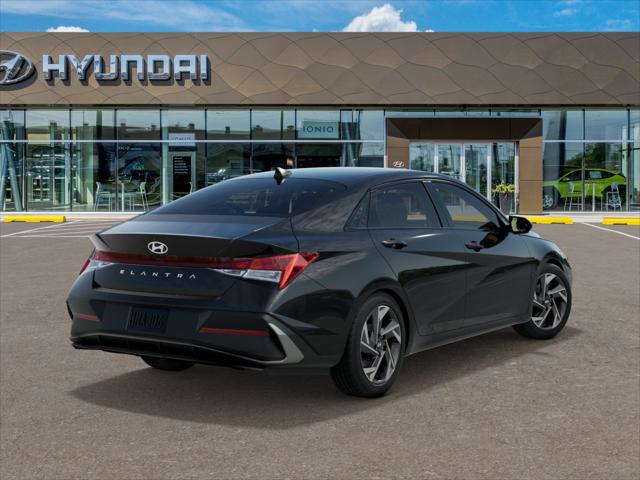 2025 Hyundai Elantra SEL Convenience photo 4