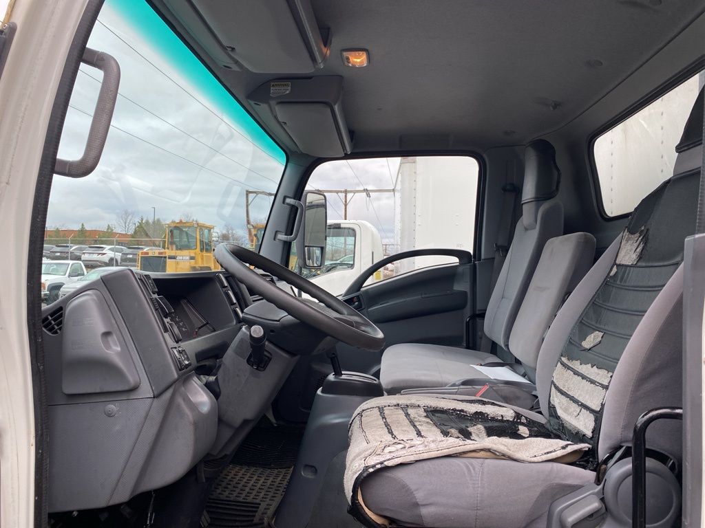 2018 Isuzu NPR HD - Photo 6