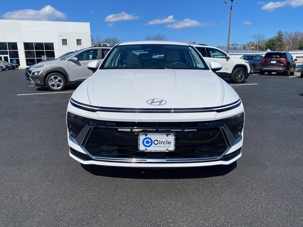 New 2025 Hyundai Sonata SEL Sedan