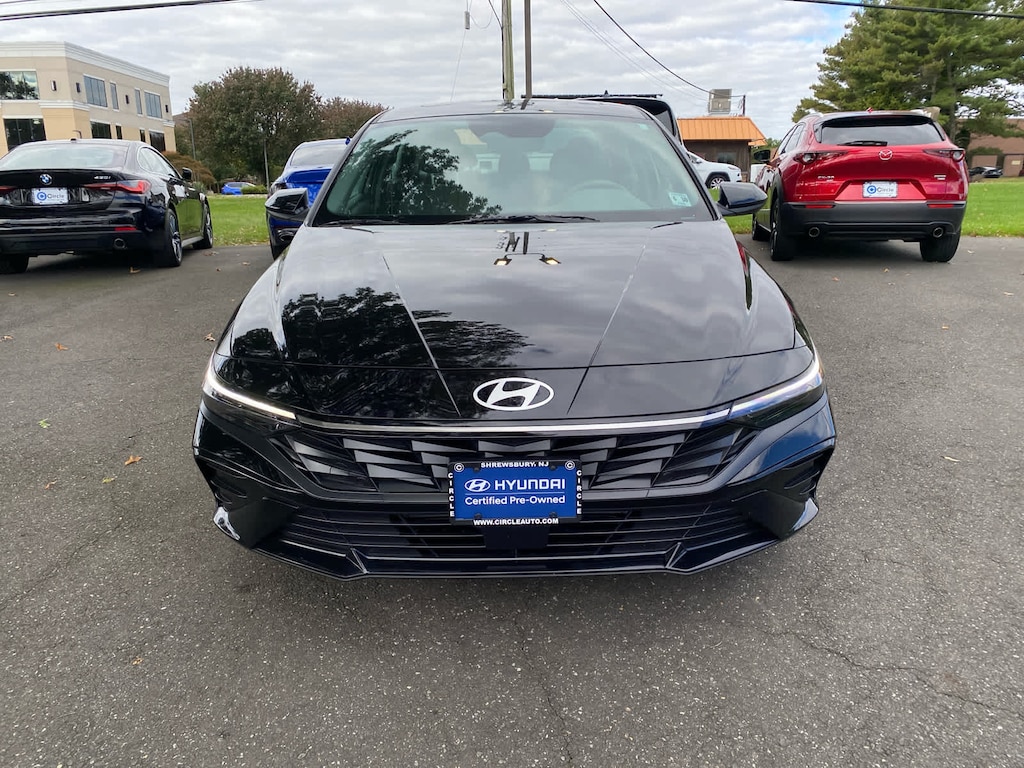 Certified 2025 Hyundai Elantra SEL Convenience IVT