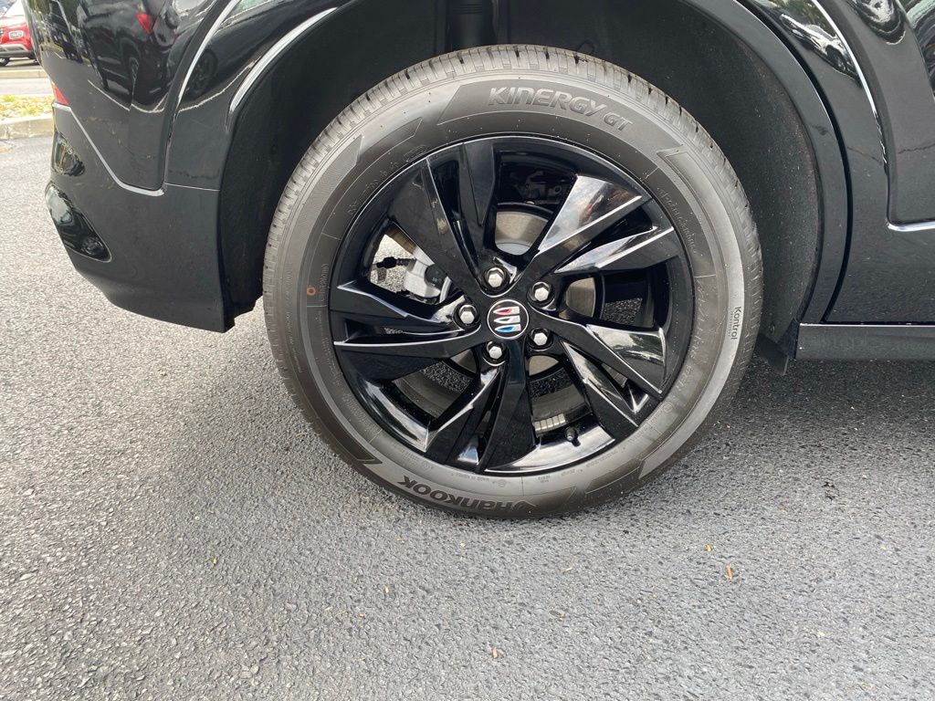 2024 Buick Encore GX Sport Touring - Photo 9