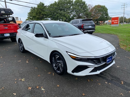 2025 Hyundai Elantra SEL Sport Sedan