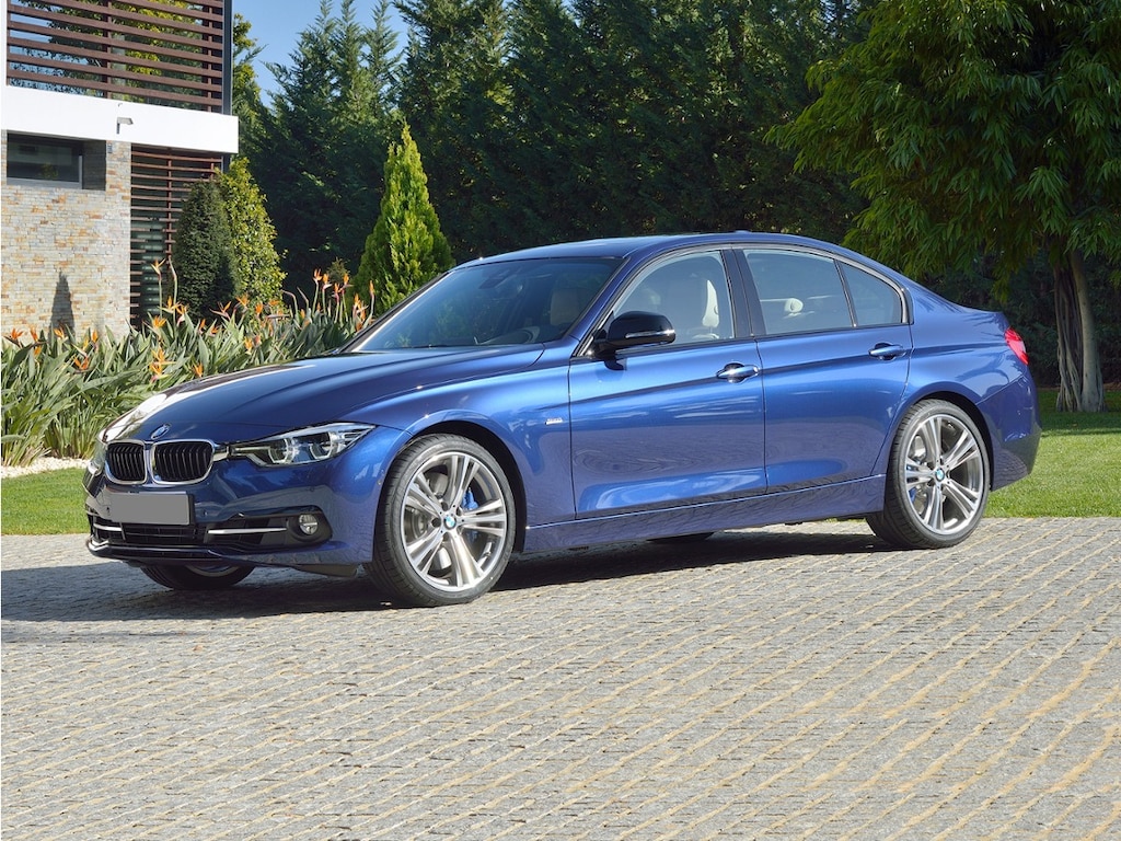 Used 2018 BMW 3 Series 330i xDrive Sedan