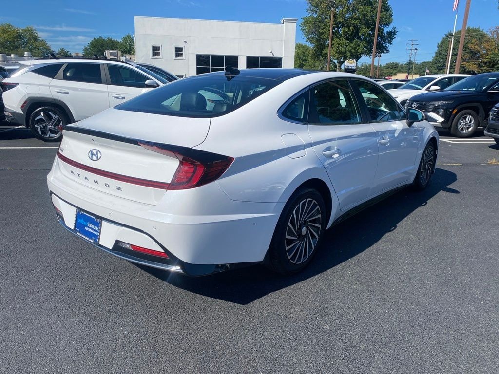 Certified 2023 Hyundai Sonata Hybrid Limited Sedan