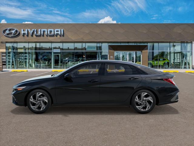 2025 Hyundai Elantra SEL Convenience photo 3