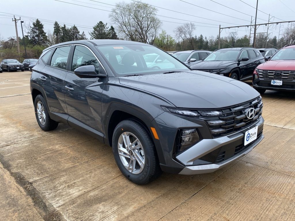 New 2026 Hyundai Tucson SE AWD SUV