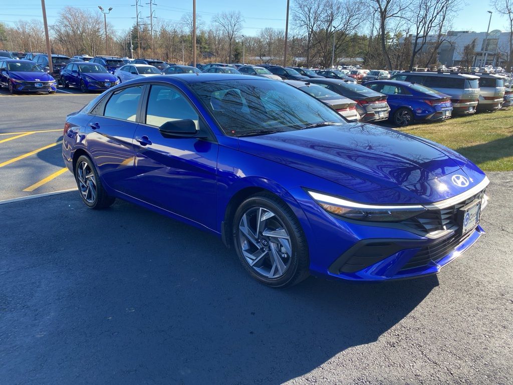 2025 Hyundai Elantra SEL