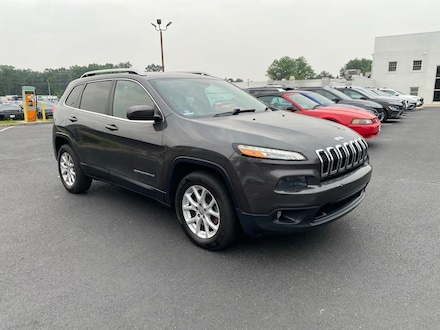 2016 Jeep Cherokee Latitude SUV