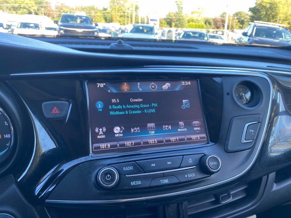 2017 Buick Envision Essence - Photo 18