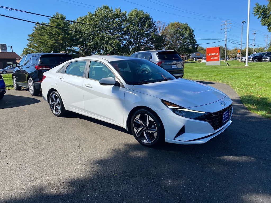 Certified 2023 Hyundai Elantra SEL IVT