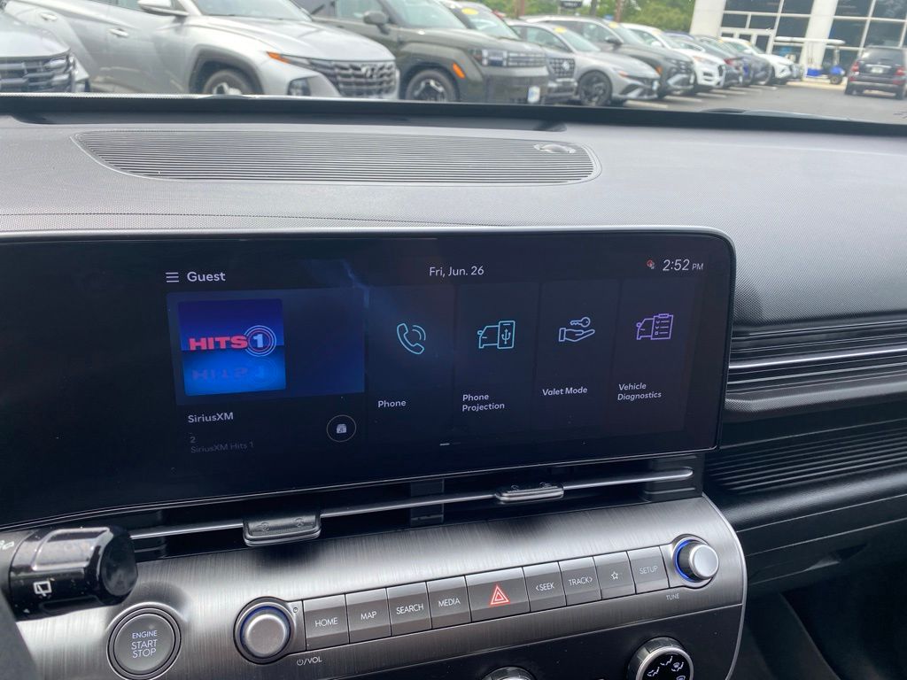 2024 Hyundai Kona SE - Photo 17