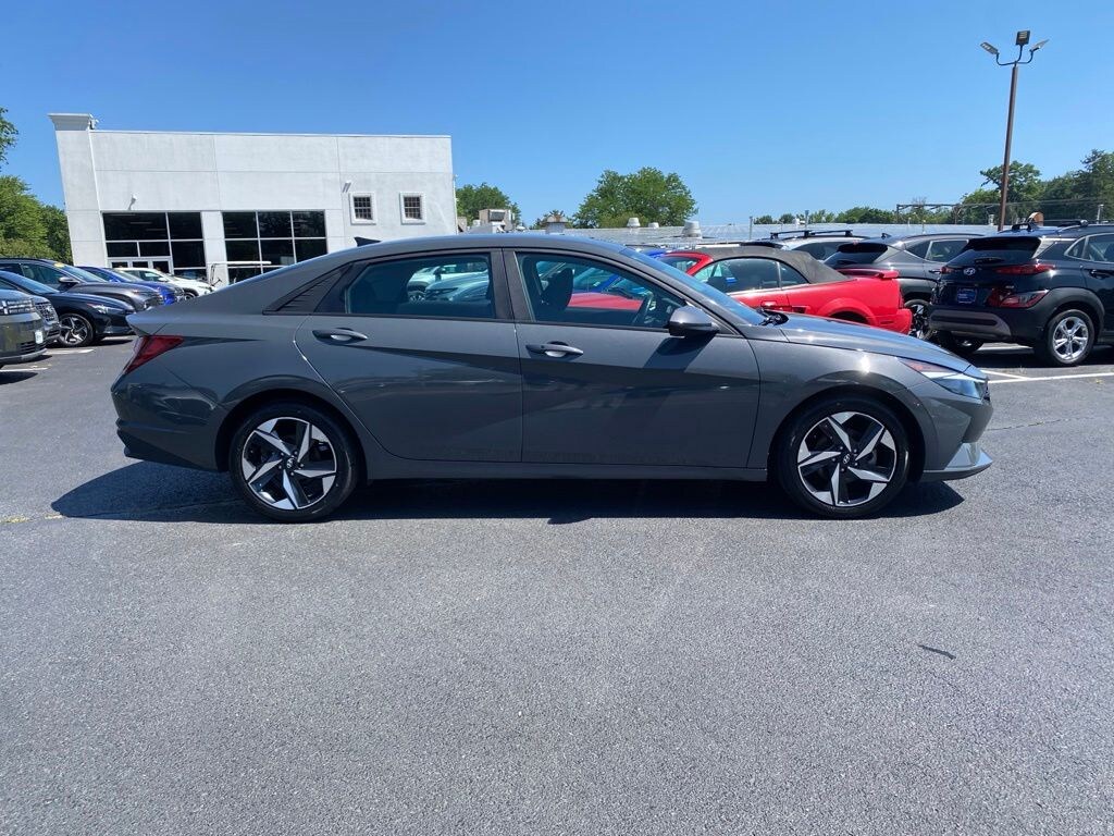 Certified 2023 Hyundai Elantra SEL Sedan