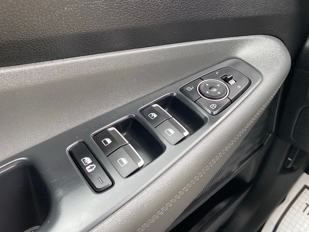 2023 Hyundai Santa Fe SE - Photo 22