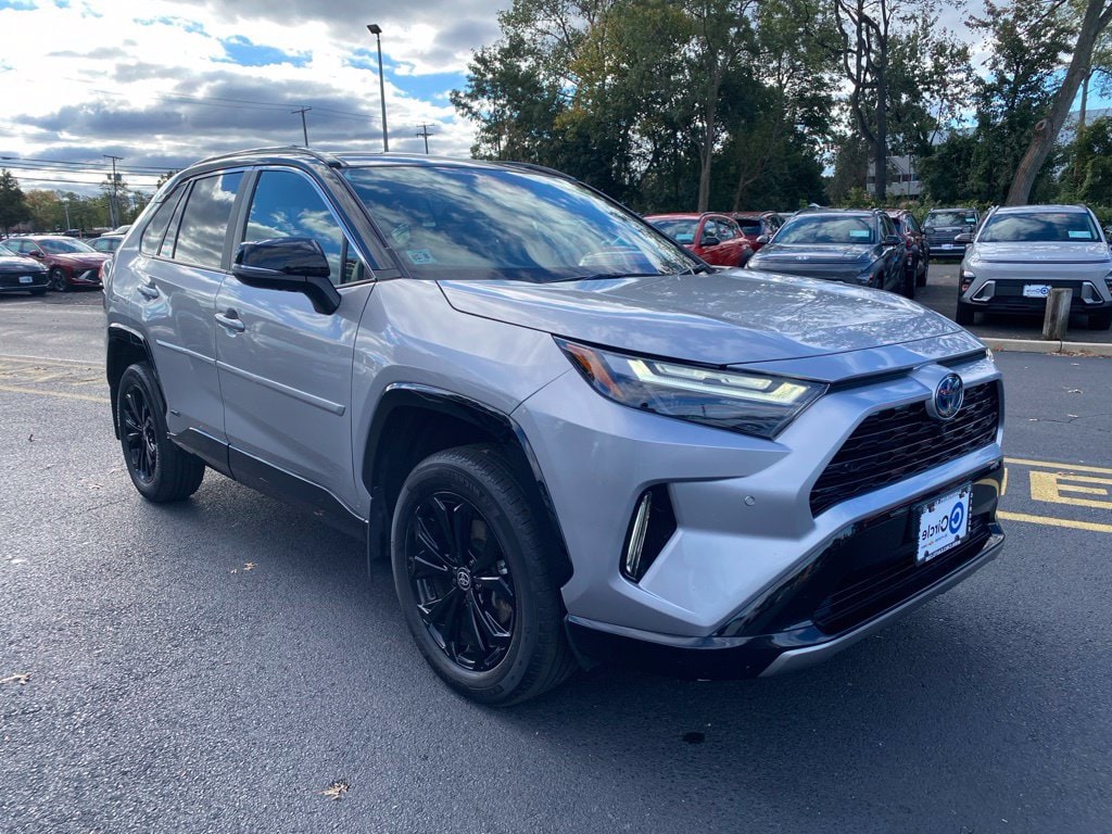 2024 Toyota RAV4 XSE