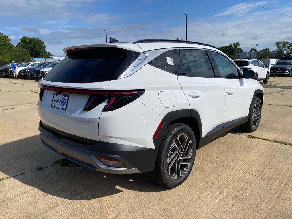 New 2026 Hyundai Tucson Limited AWD SUV