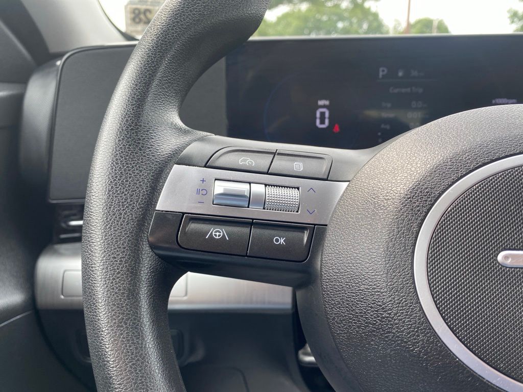 2024 Hyundai Kona SE - Photo 20