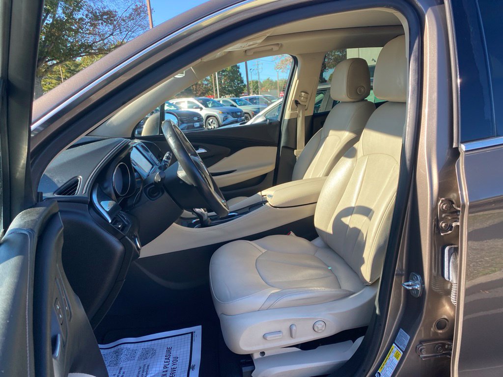 2017 Buick Envision Essence - Photo 13