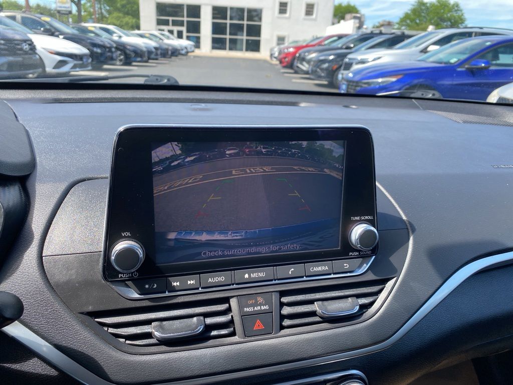 2021 Nissan Altima SV - Photo 12