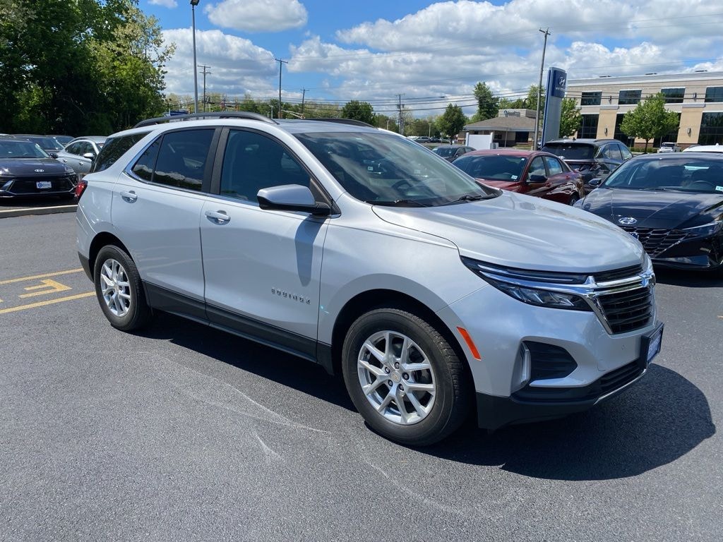 Used 2022 Chevrolet Equinox LT SUV
