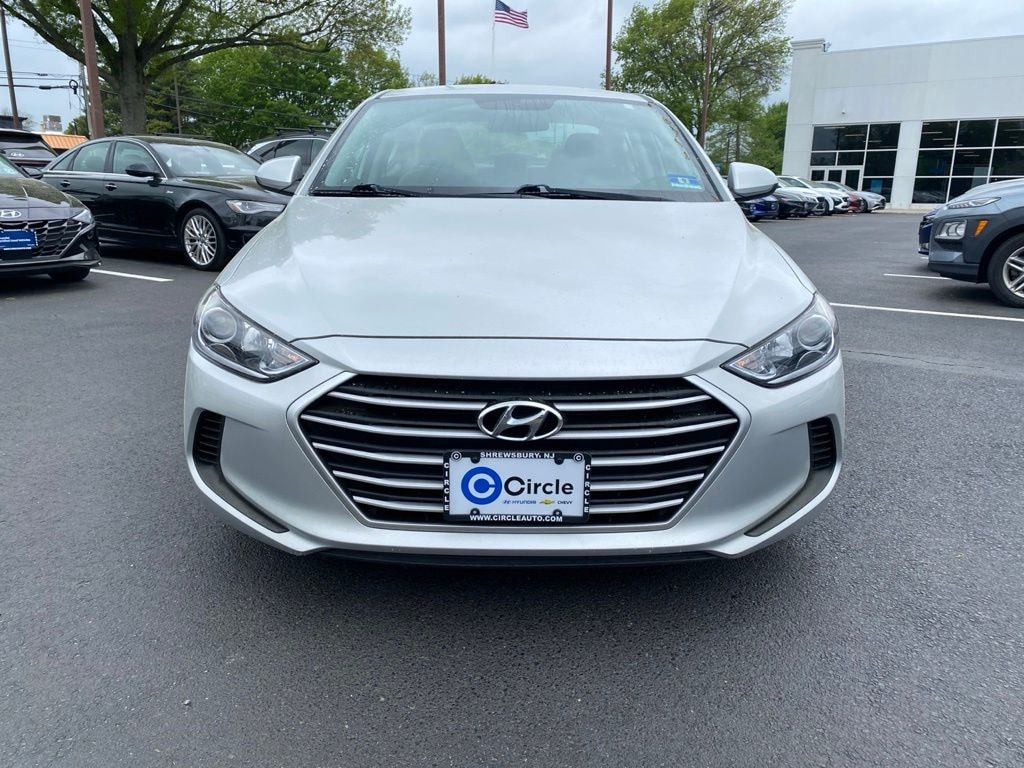 Used 2018 Hyundai Elantra SE Sedan
