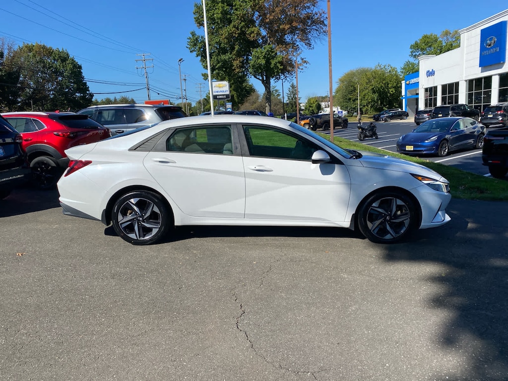Certified 2023 Hyundai Elantra SEL IVT