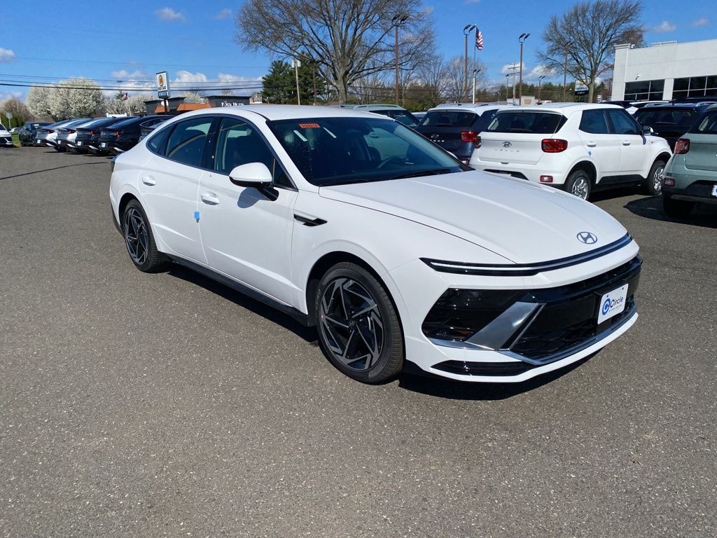 New 2026 Hyundai Sonata SEL Sport Sedan