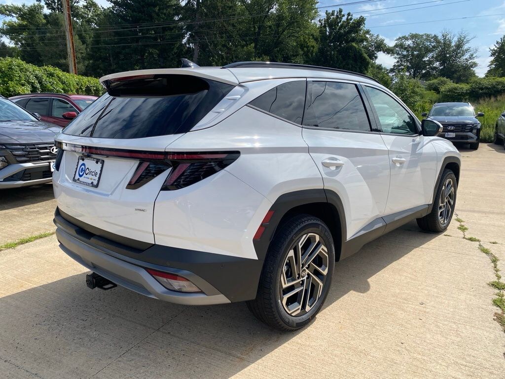 New 2026 Hyundai Tucson Limited AWD SUV