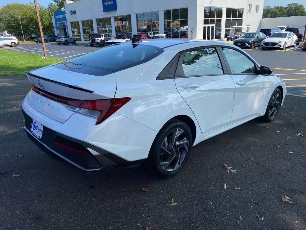 Used 2025 Hyundai Elantra SEL Sport Sedan