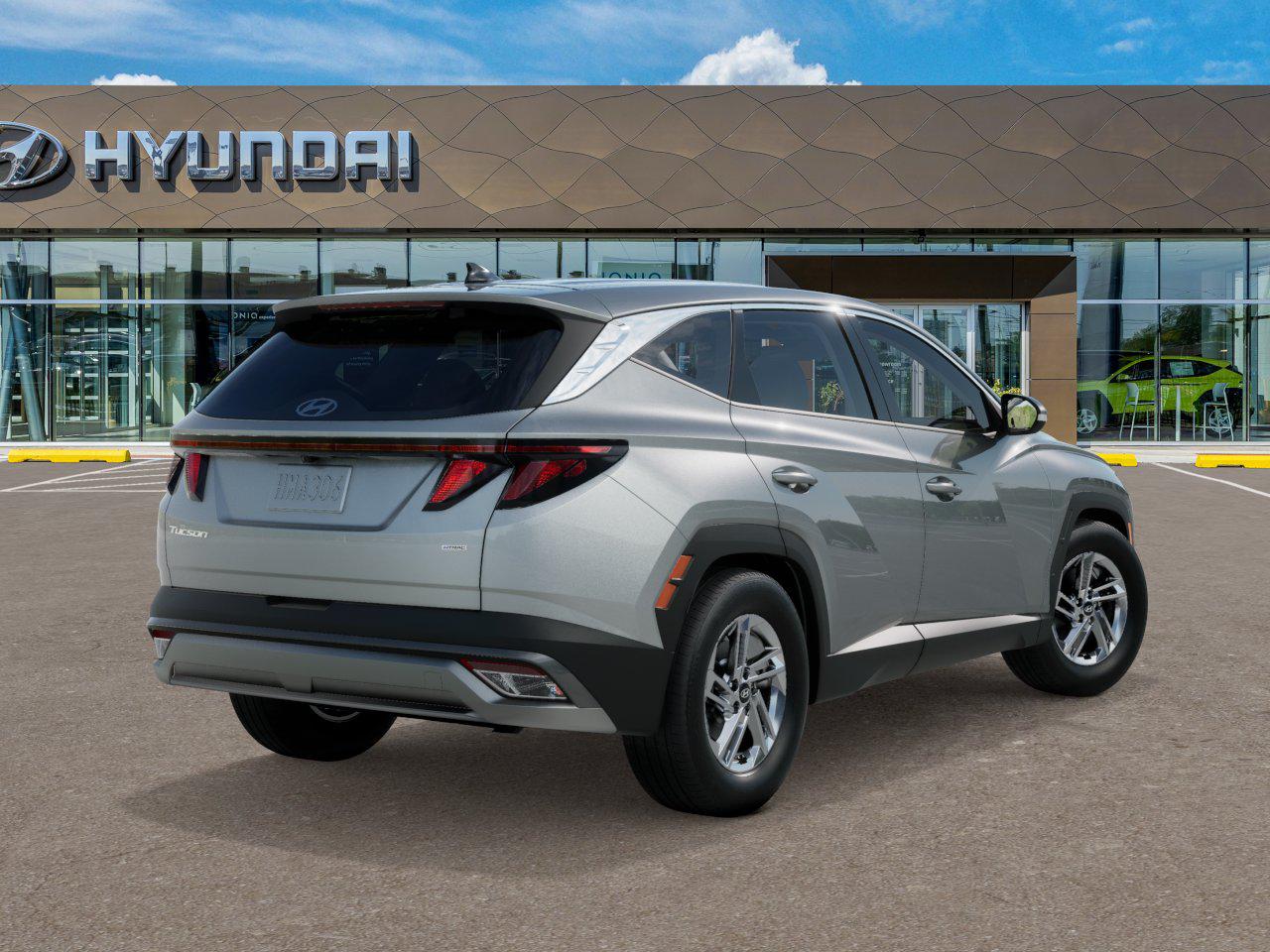 2026 Hyundai Tucson SE photo 3