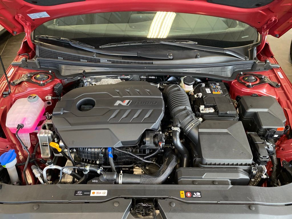 2025 Hyundai Elantra N - Photo 11