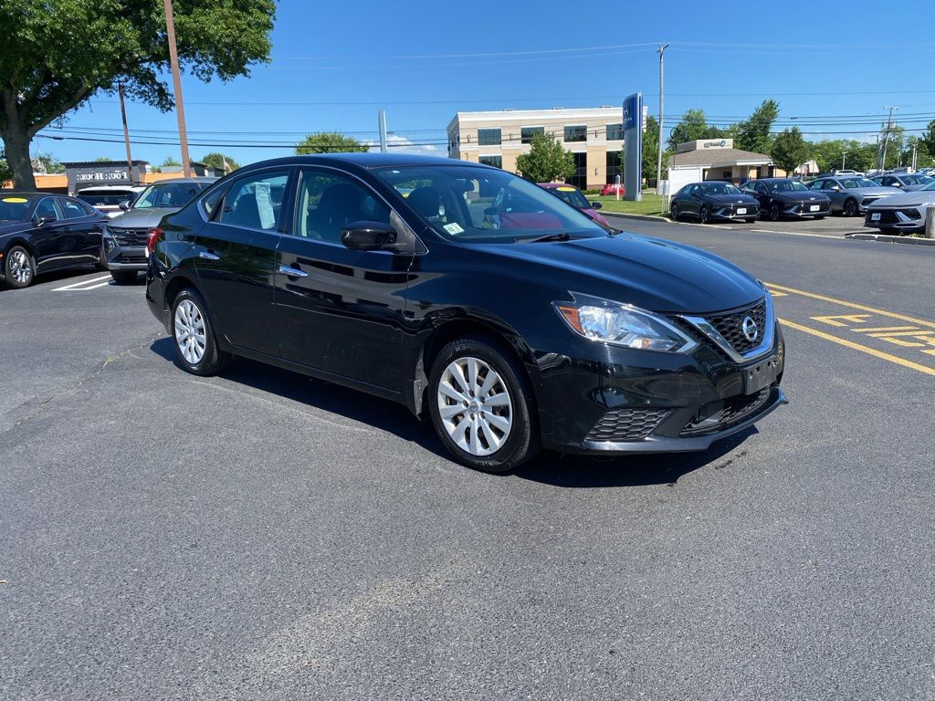 2018 Nissan Sentra S CVT's photo