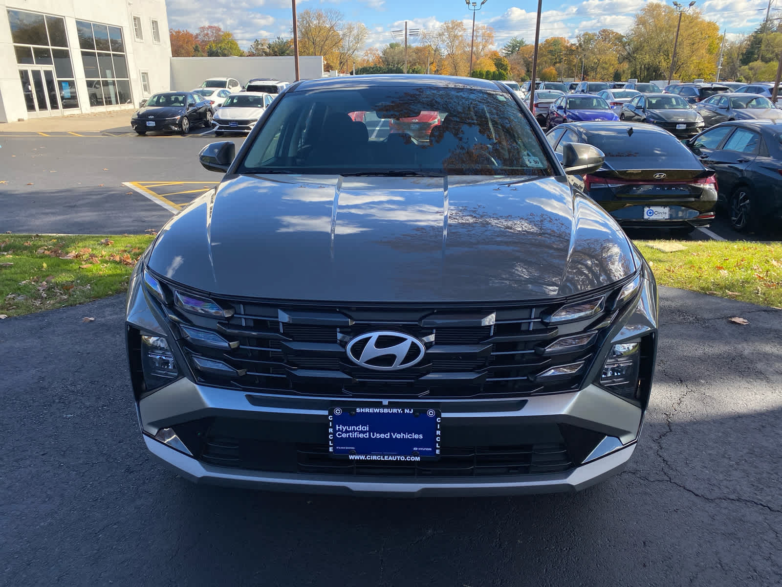 2025 Hyundai Tucson SE photo 3