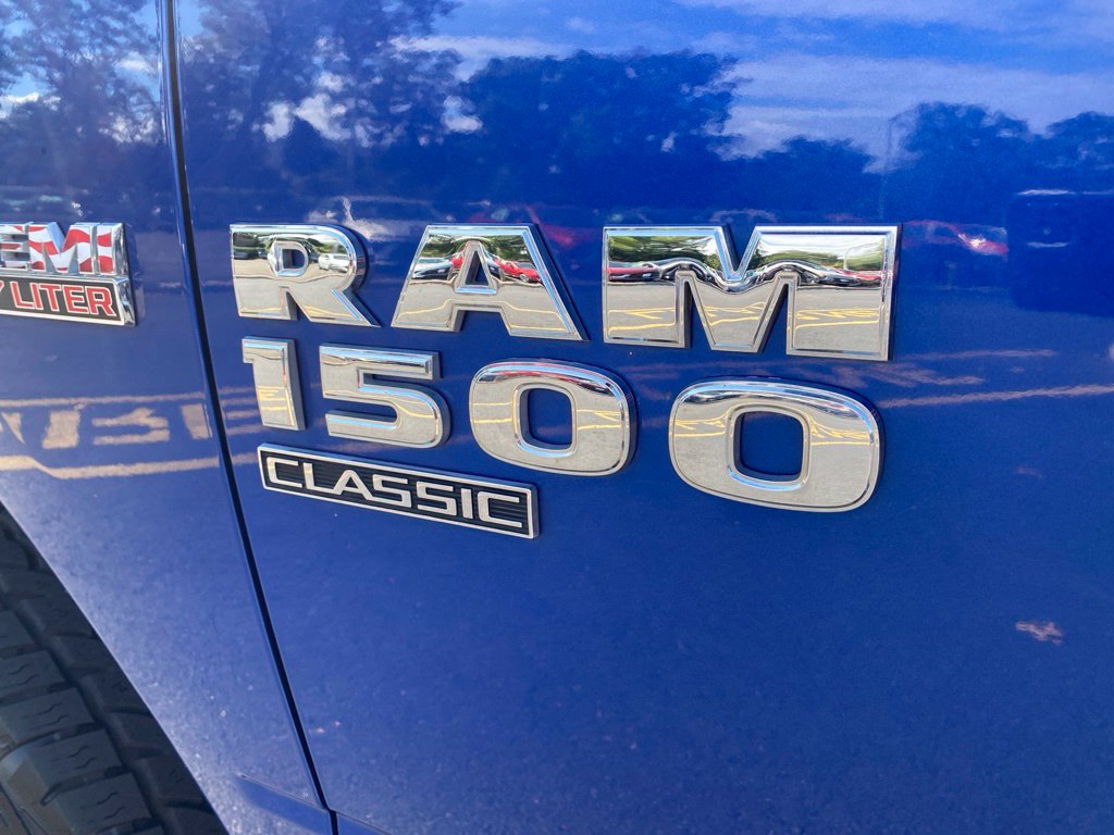 2019 RAM Ram 1500 Classic Express - Photo 25