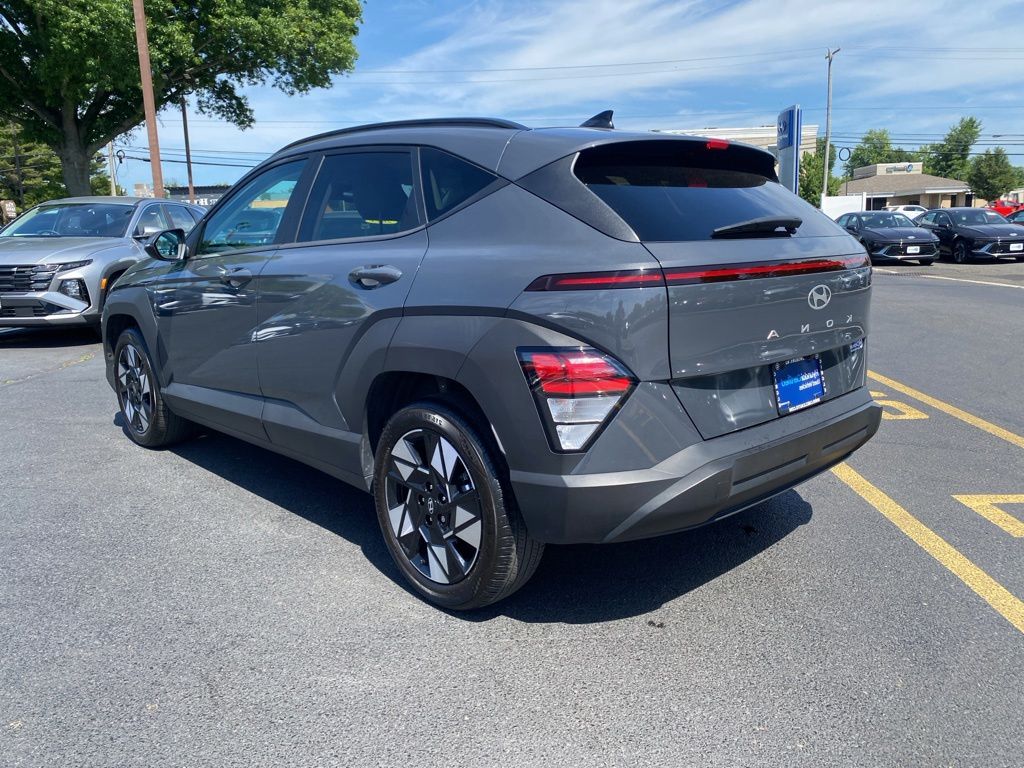2024 Hyundai Kona SEL - Photo 8
