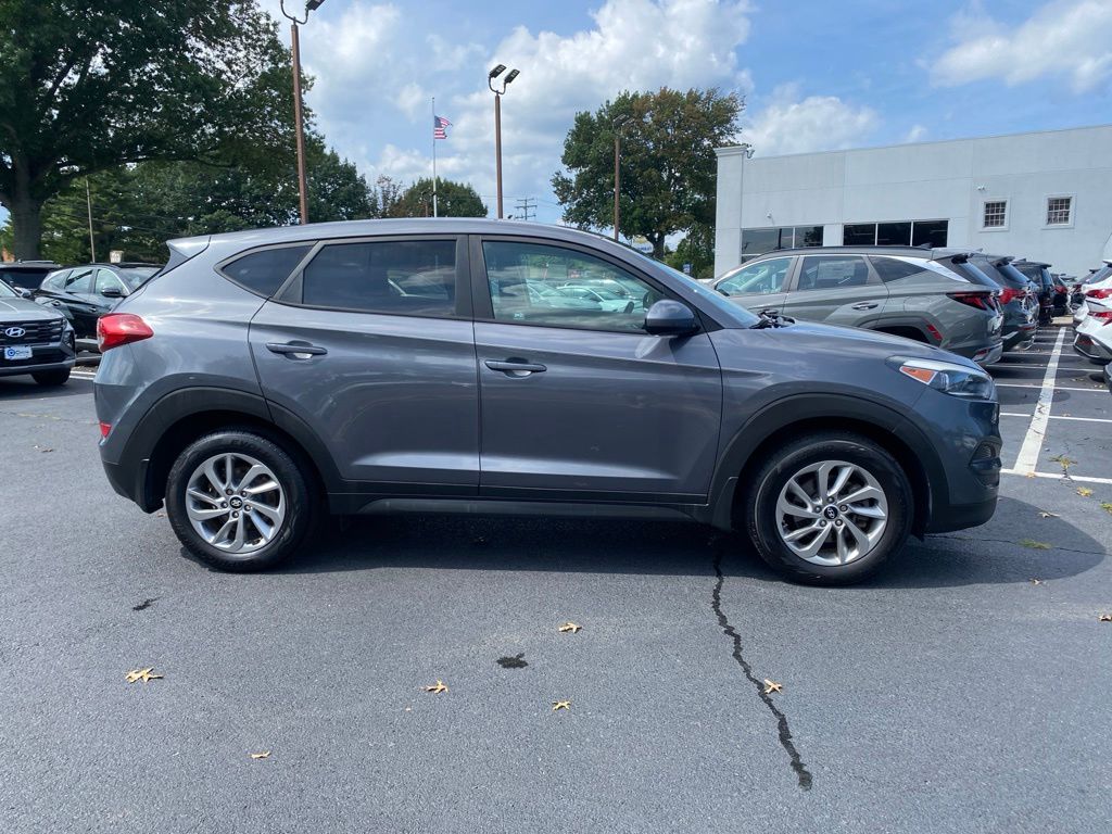 Used 2018 Hyundai Tucson SE with VIN KM8J2CA4XJU792441 for sale in Shrewsbury, NJ