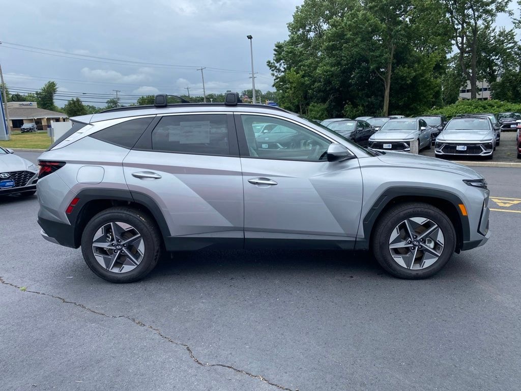New 2026 Hyundai Tucson SEL AWD SUV