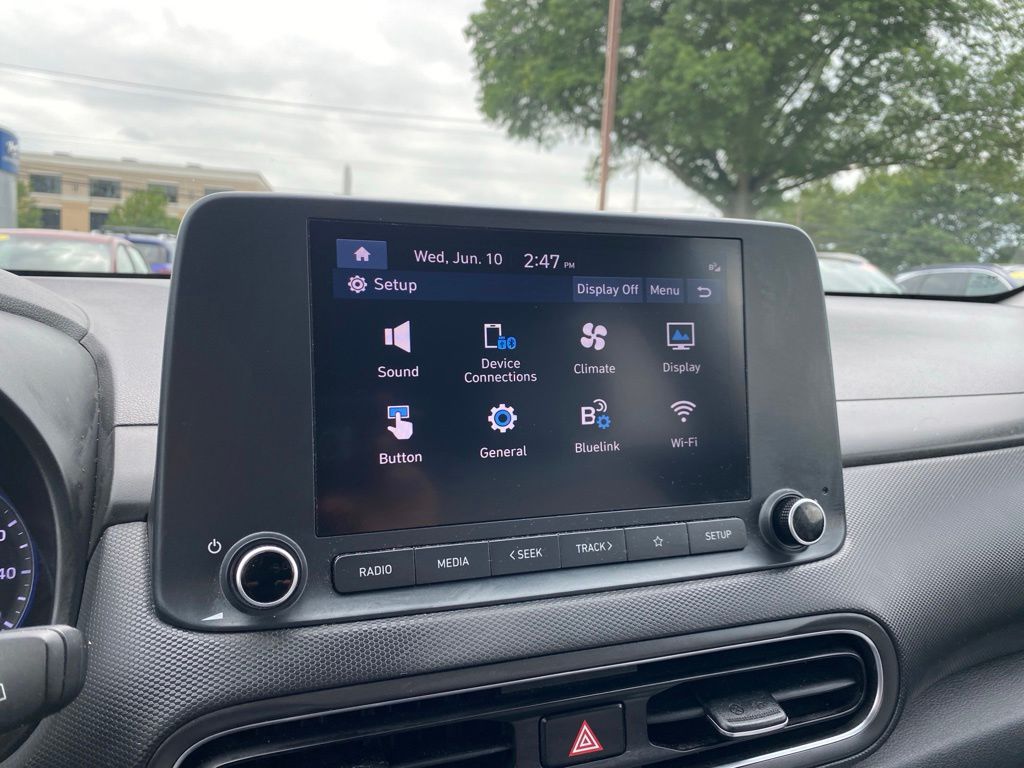 2023 Hyundai Kona SEL - Photo 17