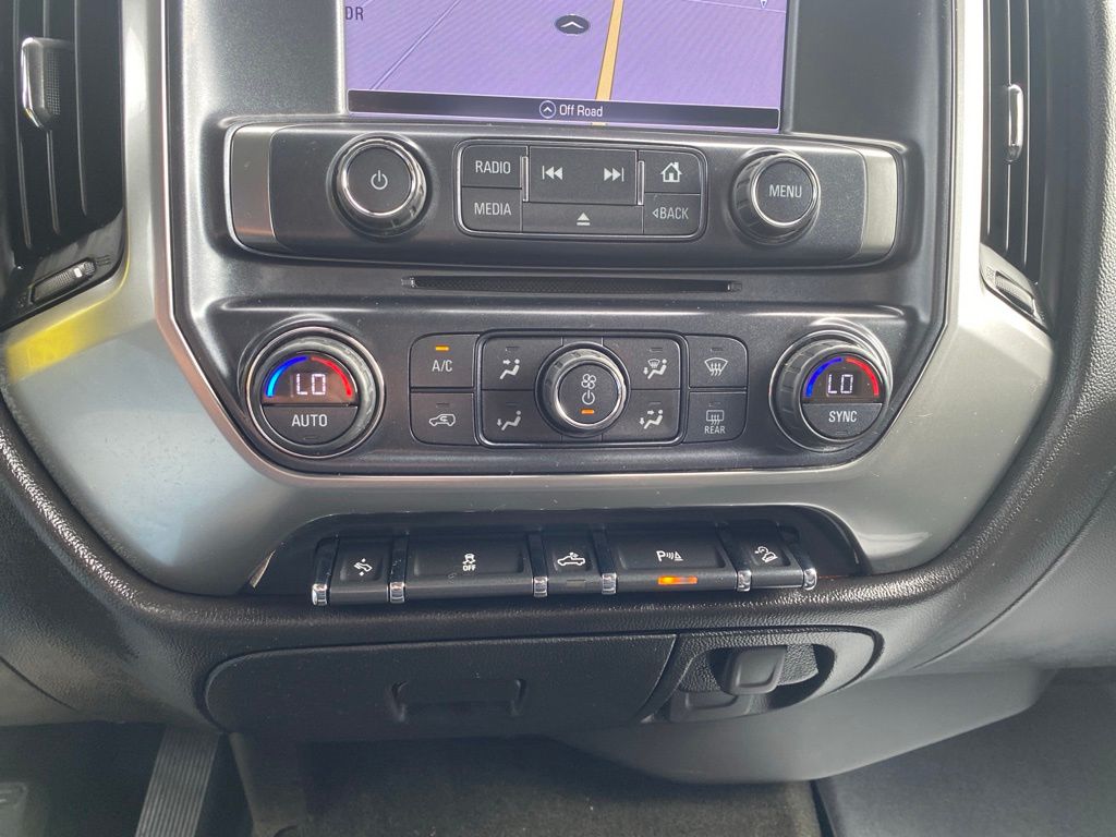2016 Chevrolet Silverado 1500 LT - Photo 17