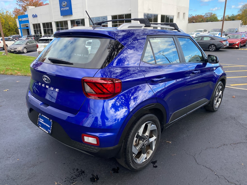 Used 2023 Hyundai Venue Limited IVT