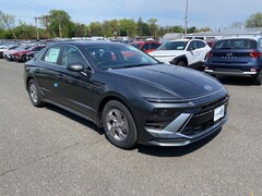 2026 Hyundai Sonata SE Sedan