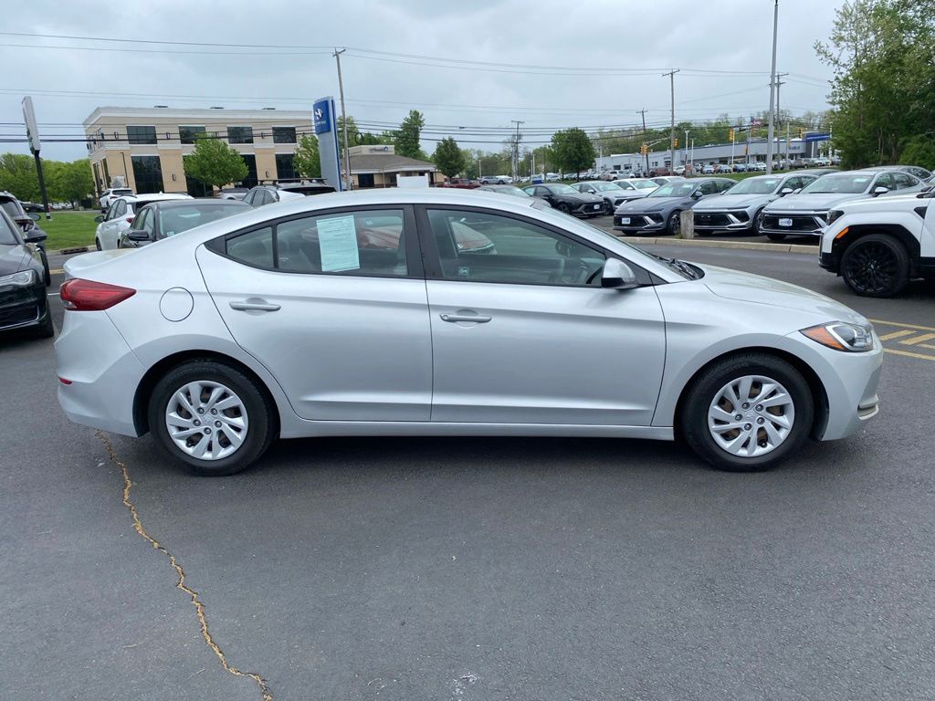 Used 2018 Hyundai Elantra SE with VIN 5NPD74LF0JH391188 for sale in Shrewsbury, NJ