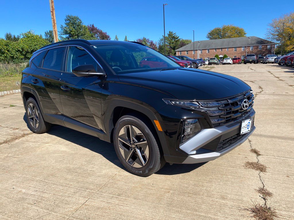 New 2026 Hyundai Tucson Hybrid SUV