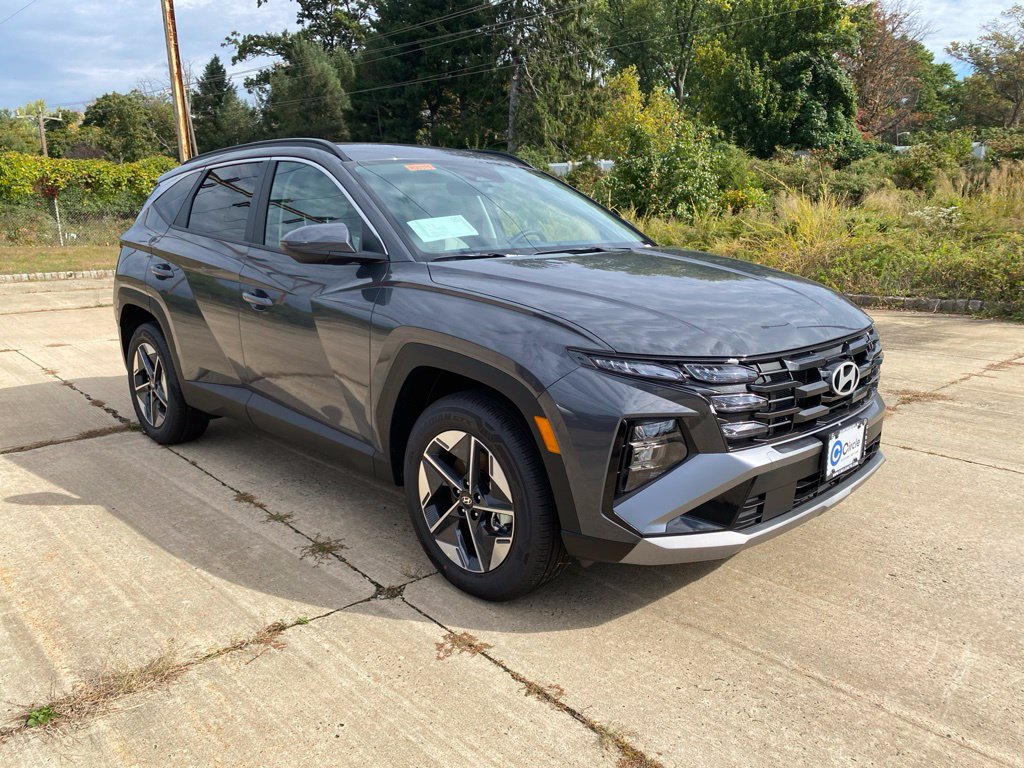 New 2026 Hyundai Tucson Hybrid SEL SUV