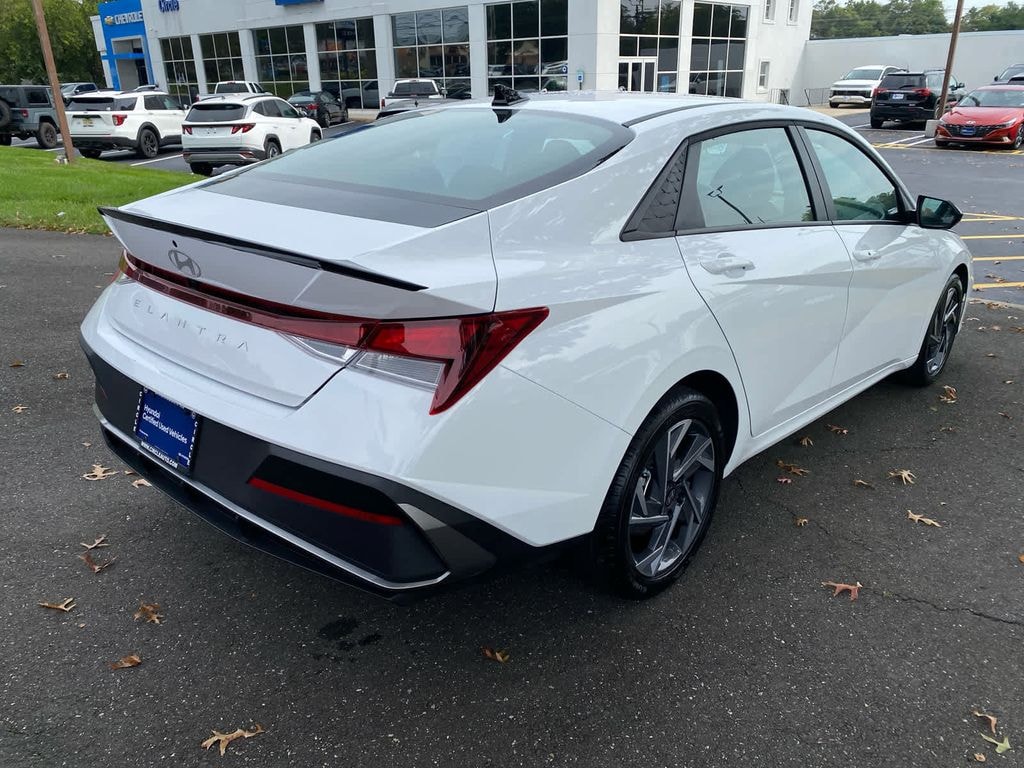Certified 2025 Hyundai Elantra SEL Sport Sedan