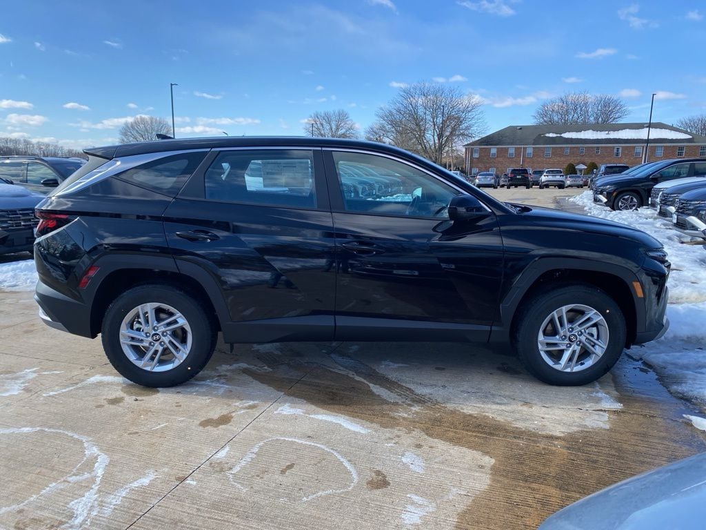 New 2026 Hyundai Tucson SE SUV