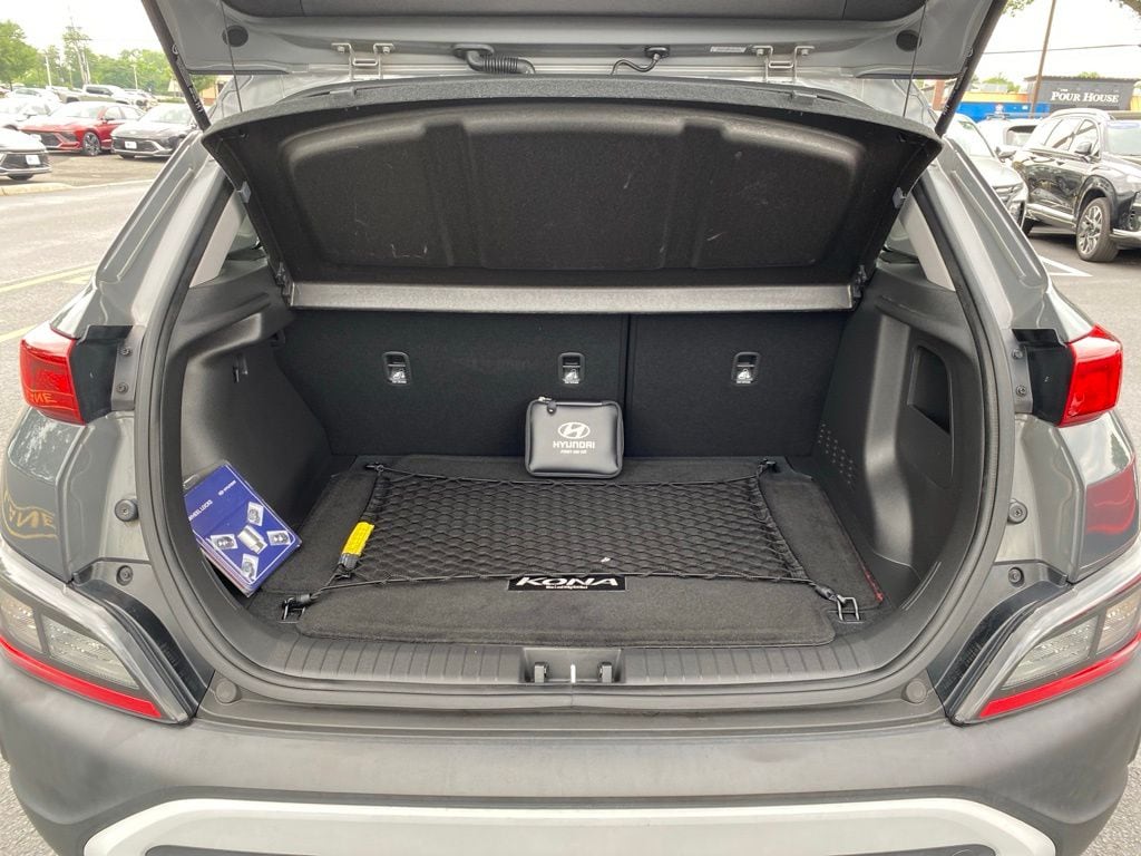 2023 Hyundai Kona SEL - Photo 16