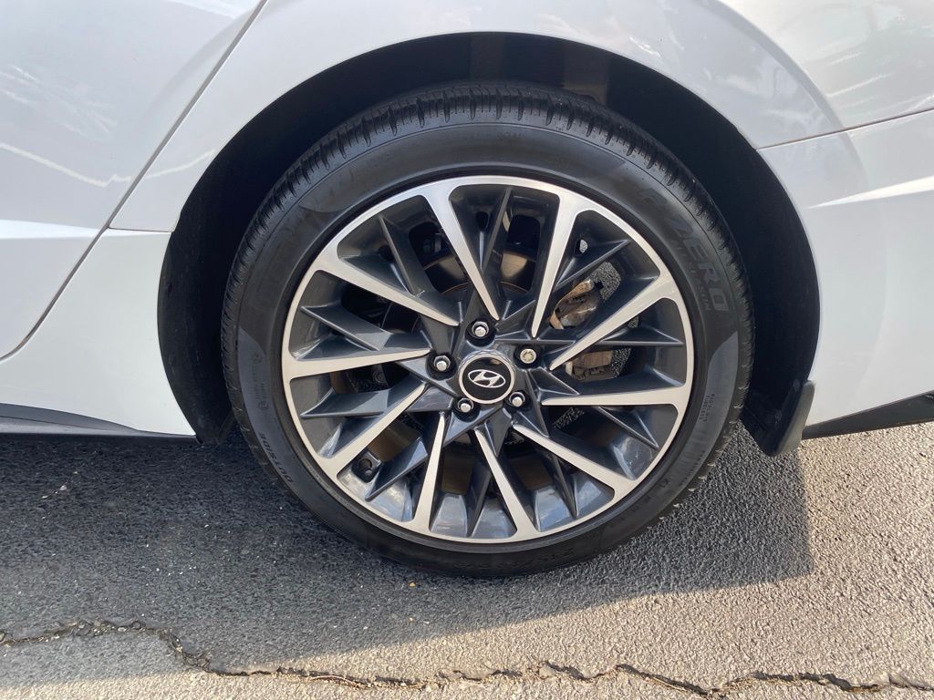 2023 Hyundai Sonata Limited - Photo 9