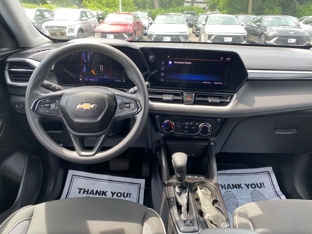 2024 Chevrolet TrailBlazer LT - Photo 11